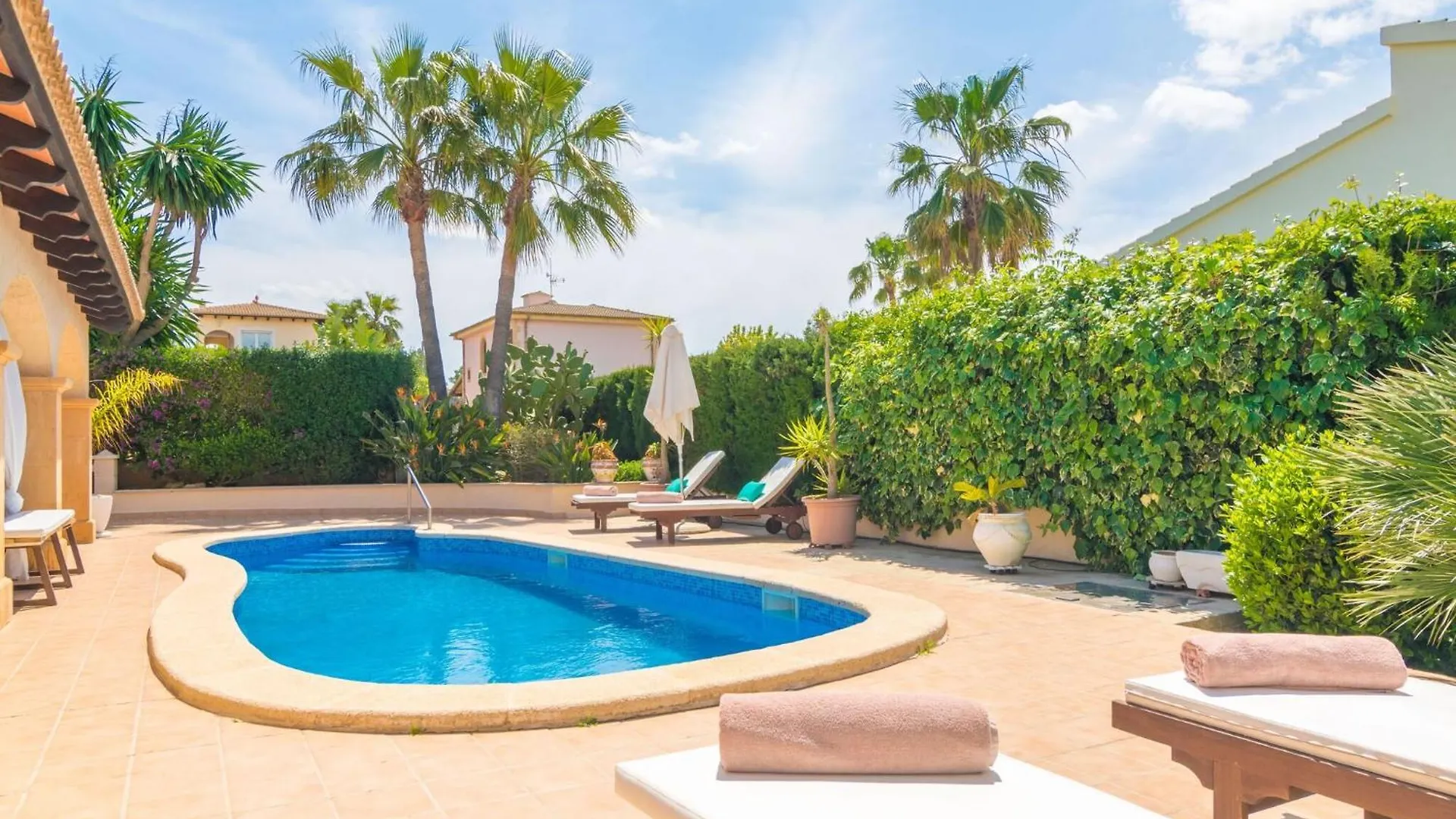 Casa Bel - Villa With Private Pool Free Wifi Son Serra de Marina Spain